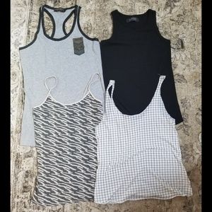 Pack of 4 Tank Tops - Medium